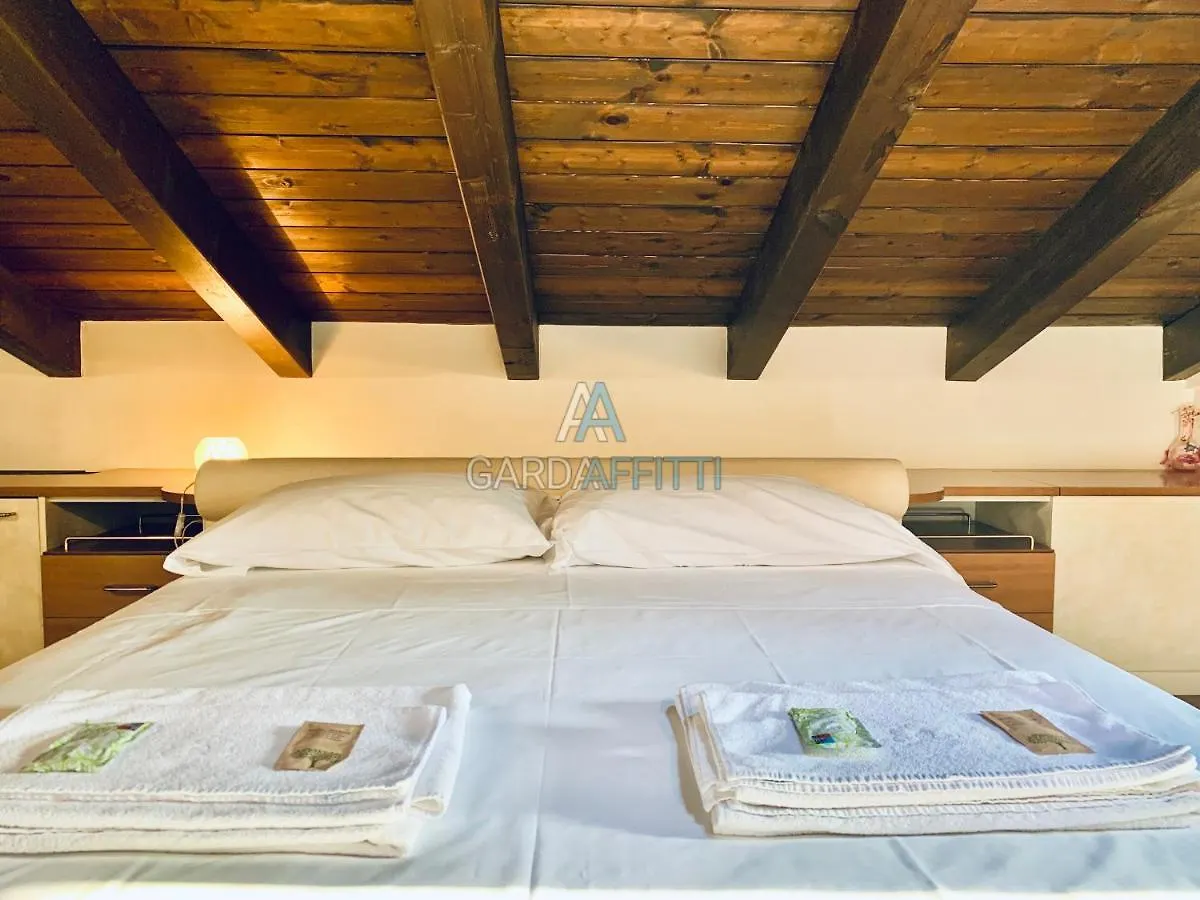 Plat Rif Apartment Desenzano del Garda Italy
