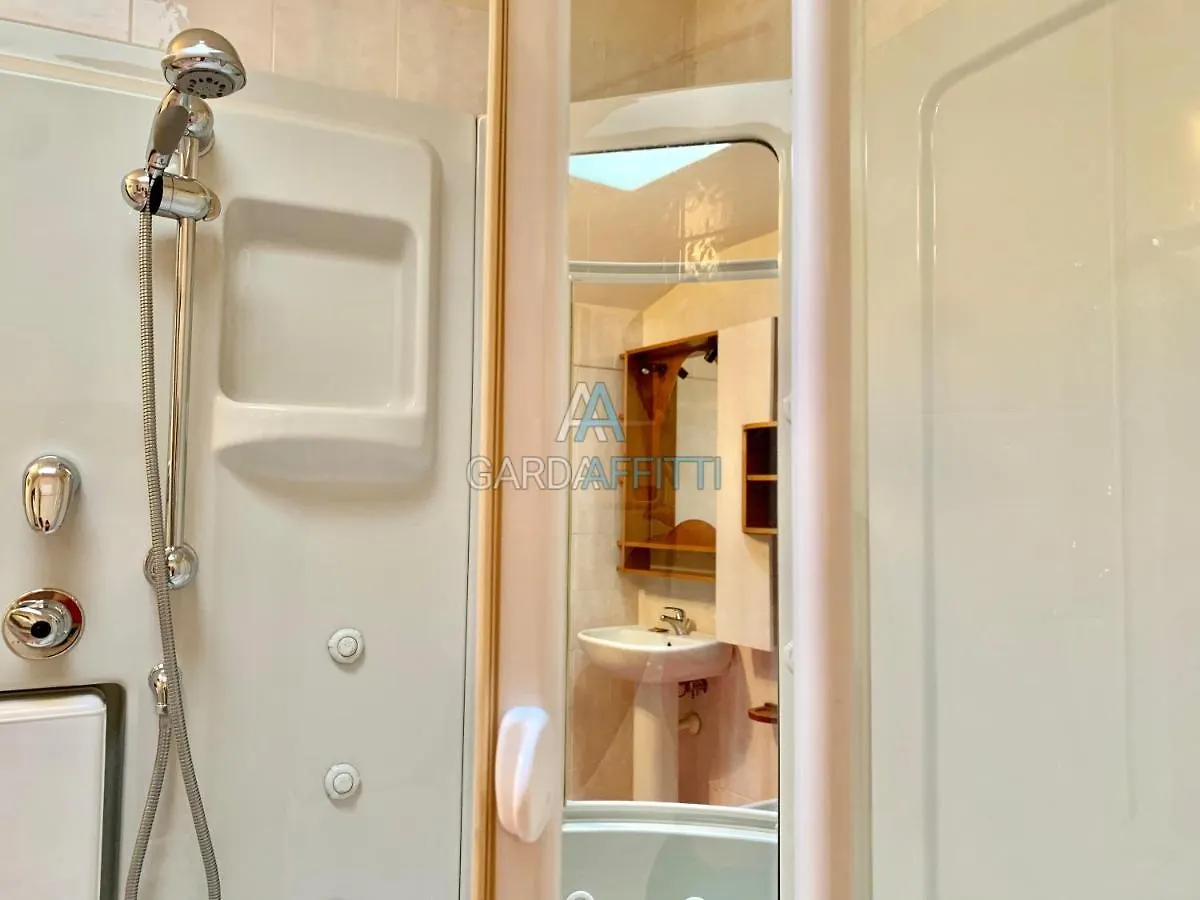 Plat Rif Apartment Desenzano del Garda 0*,
