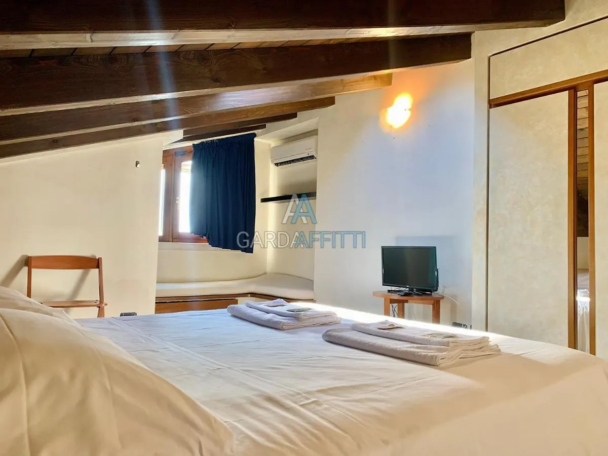 Plat Rif Apartment Desenzano del Garda Italy