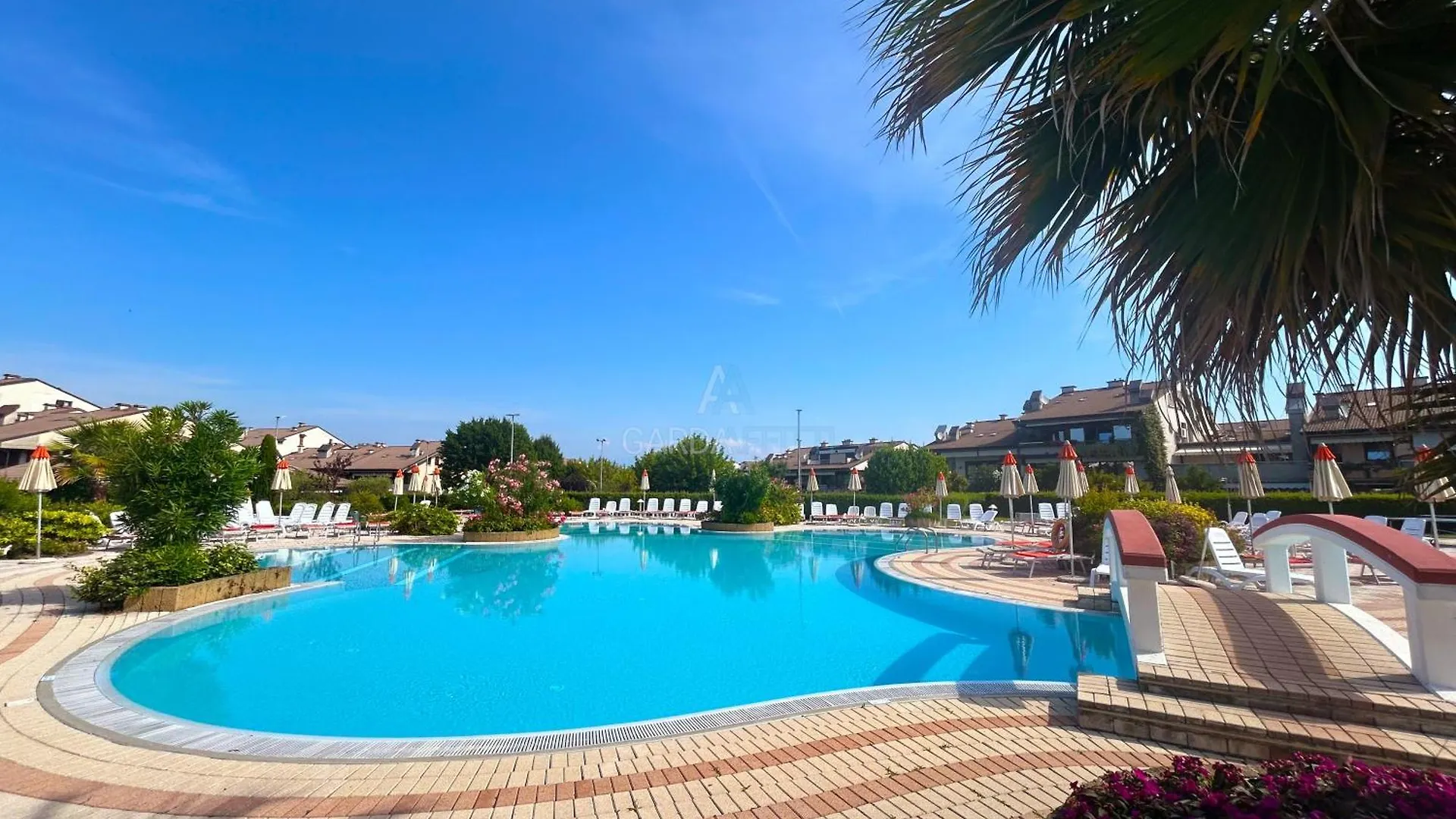 Plat Rif Apartment Desenzano del Garda 0*,  Italy