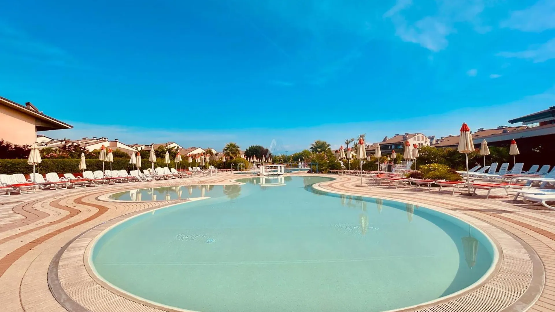 Plat Rif Apartment Desenzano del Garda